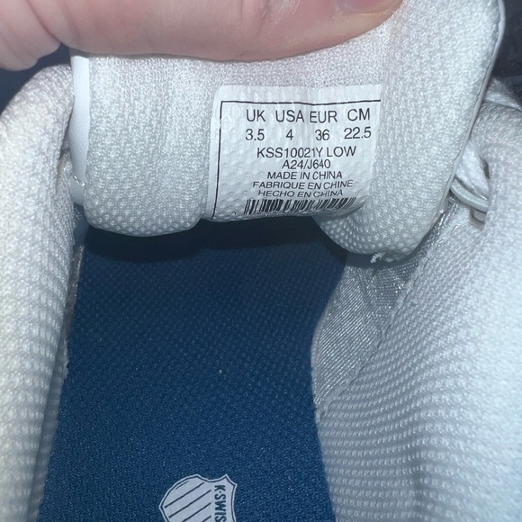 K-Swiss kids White Sneakers - Picture 5 of 6